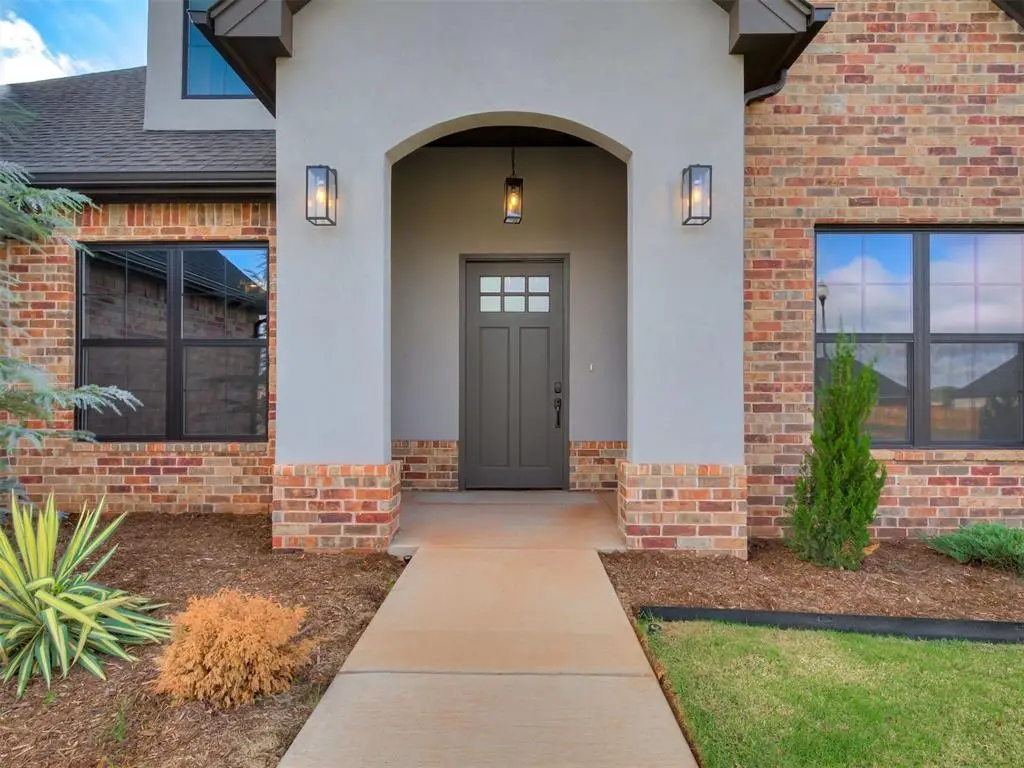 2218 W Cole Drive, Mustang, OK 73064 - #1