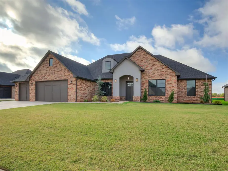 2218 W Cole Drive, Mustang, OK 73064 - #3