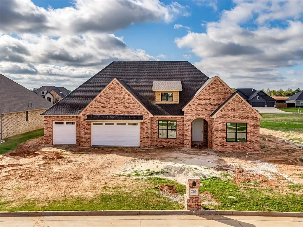 2228 W Sunset Drive, Mustang, OK 73064 - #1