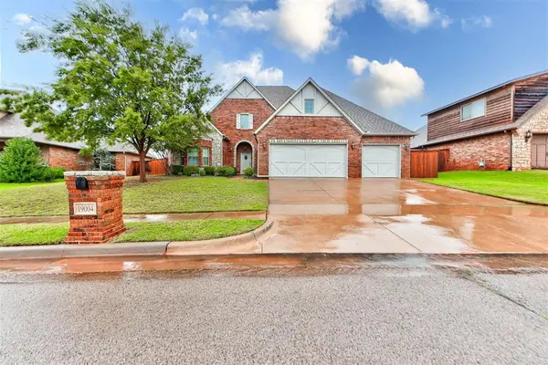 19004 Barnstable Court, Edmond, OK 73012