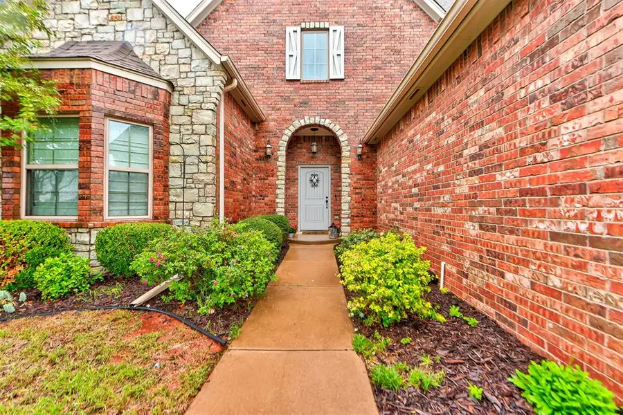 19004 Barnstable Court, Edmond, OK 73012 - #3