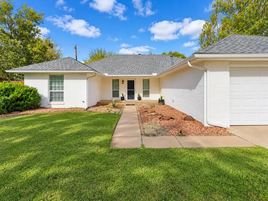 517 Cheswick Court, Norman, OK 73072 - #2