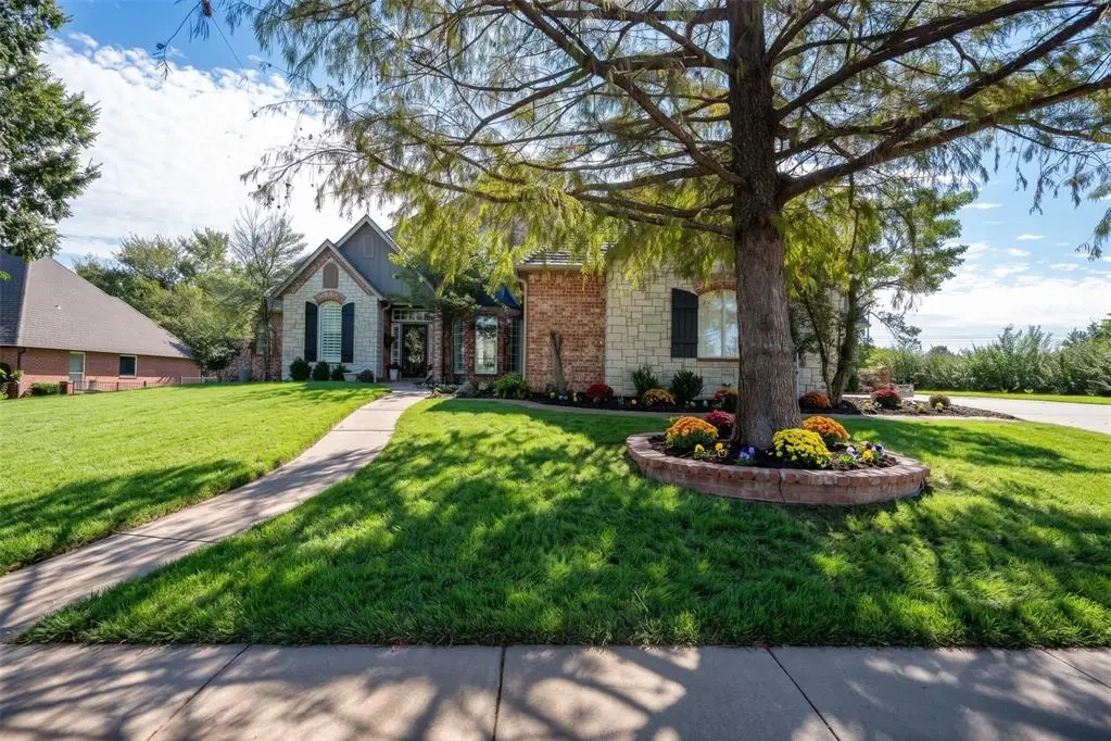 212 Hollowdale, Edmond, OK 73003 - #1