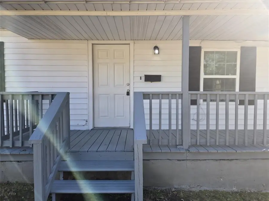 214 W Kittyhawk Drive, Midwest City, OK 73110 - #3