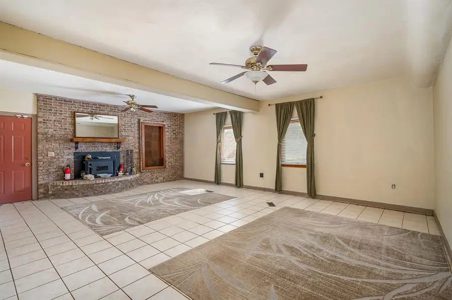 1802 N Saint Peter Avenue, Oklahoma City, OK 73141 - #3