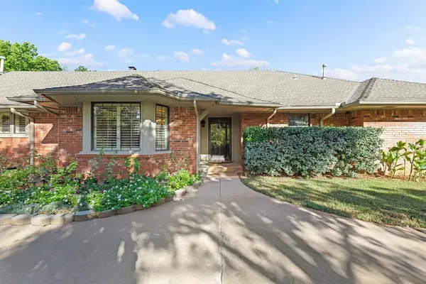 2401 Rosewood Lane, Edmond, OK 73013