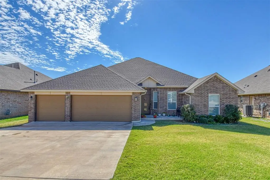 2900 Summit Crossing Parkway, Norman, OK 73071 - #1