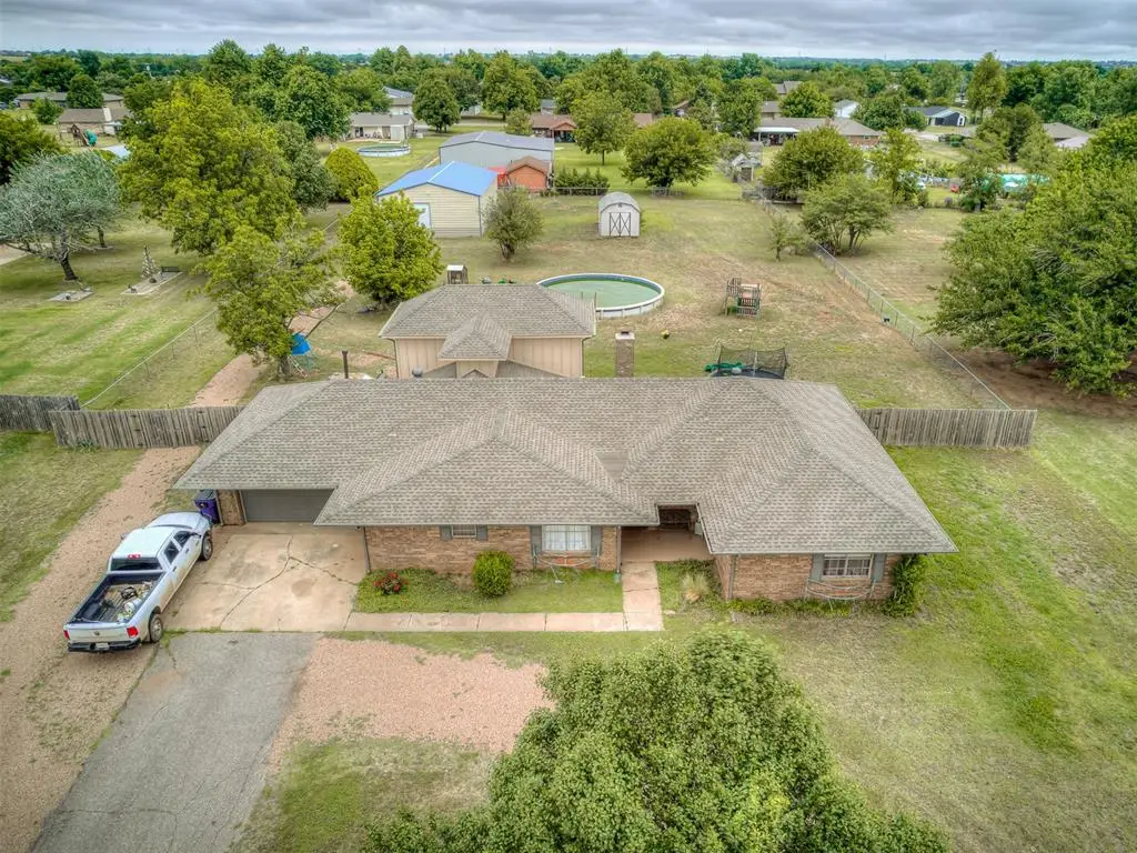 1725 E Washington Avenue, Piedmont, OK 73078 - #1