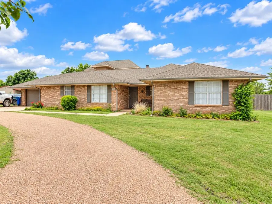 1725 E Washington Avenue, Piedmont, OK 73078 - #3