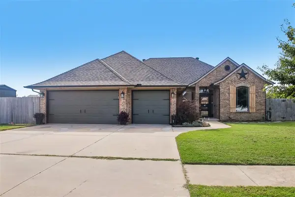 3108 SE 30th Court, Moore, OK 73165