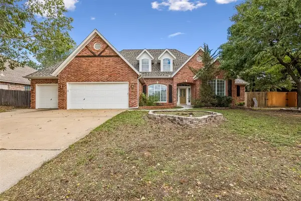 2824 N Ashecroft Drive, Edmond, OK 73034