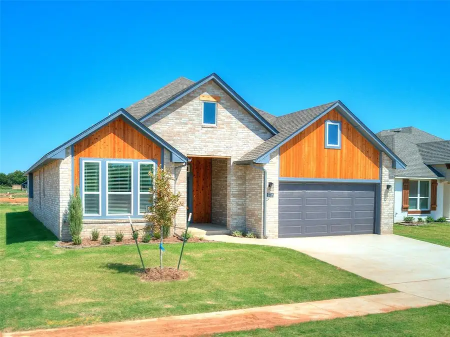 7712 Woods Edge Way, Yukon, OK 73099 - #2
