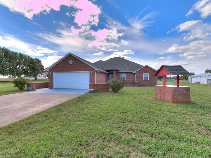 1 Weston Road, Shawnee, OK 74804 - #2