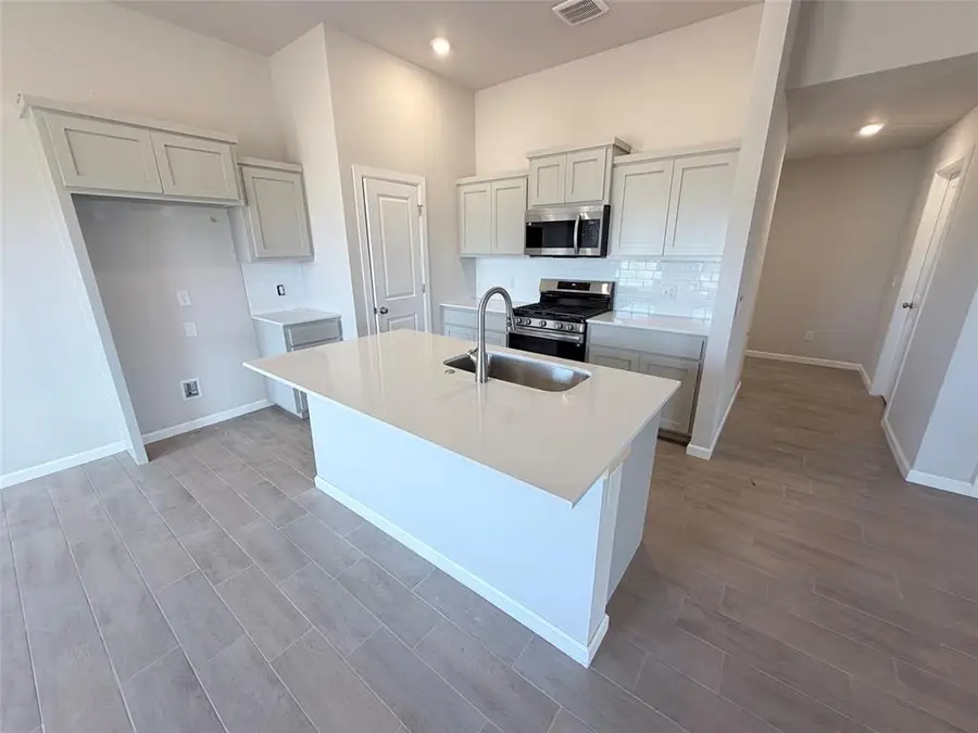 3029 NW 196th Place, Edmond, OK 73012 - #3