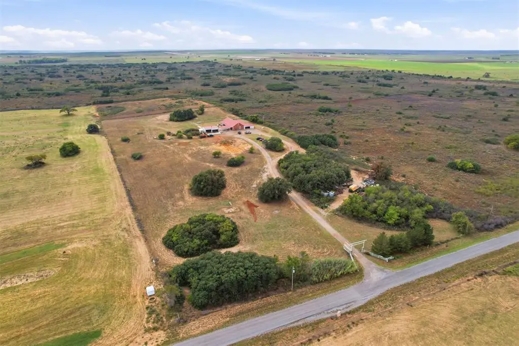 18676 E 1250 Road, Sayre, OK 73662 - #1
