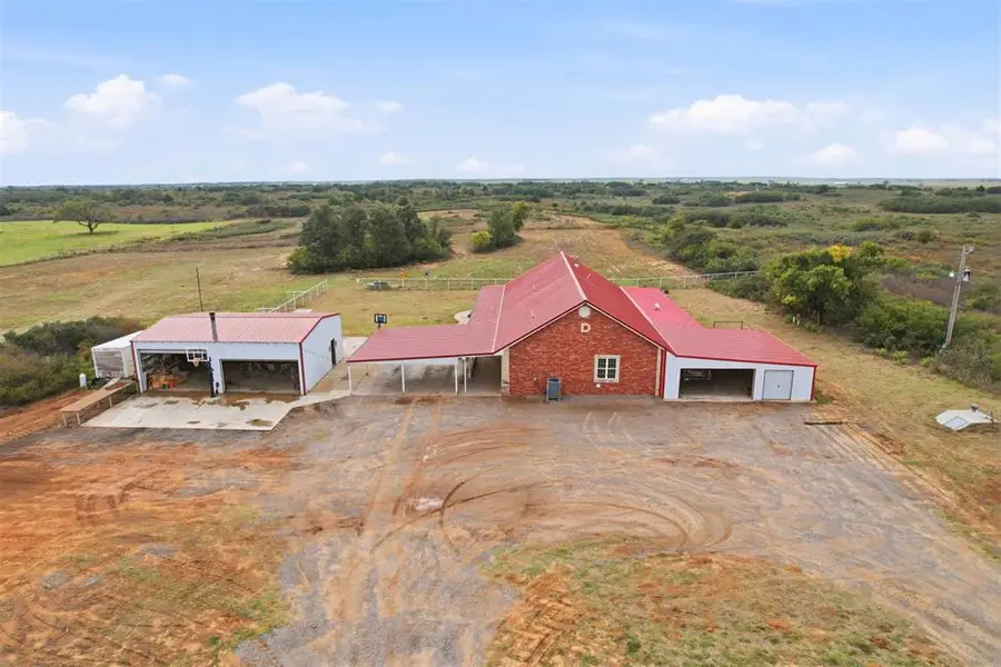 18676 E 1250 Road, Sayre, OK 73662 - #3
