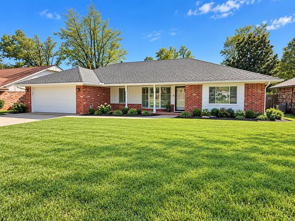 1308 Devonshire Court, Edmond, OK 73034 - #1