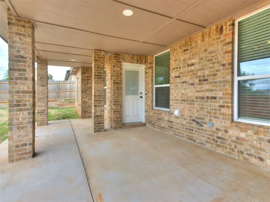 14920 Winoma Drive, Oklahoma City, OK 73142 - #3