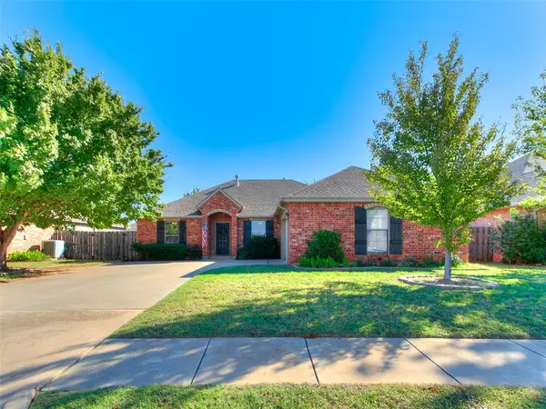 2146 Thomas Trail, Edmond, OK 73003