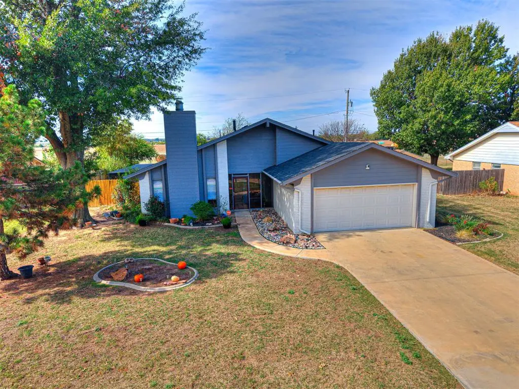 118 Bowerwood Drive, Chickasha, OK 73018 - #1