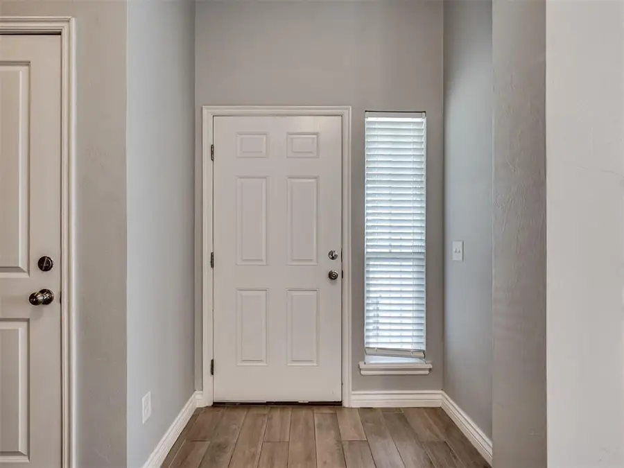 405 Vista Drive, Yukon, OK 73099 - #3