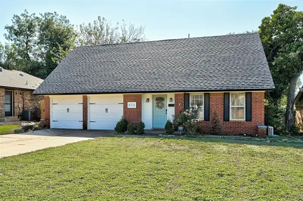 616 Redstone Avenue, Edmond, OK 73013