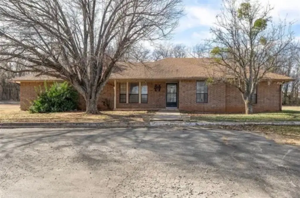 2431 Weeden, Purcell, OK 73080 - #1