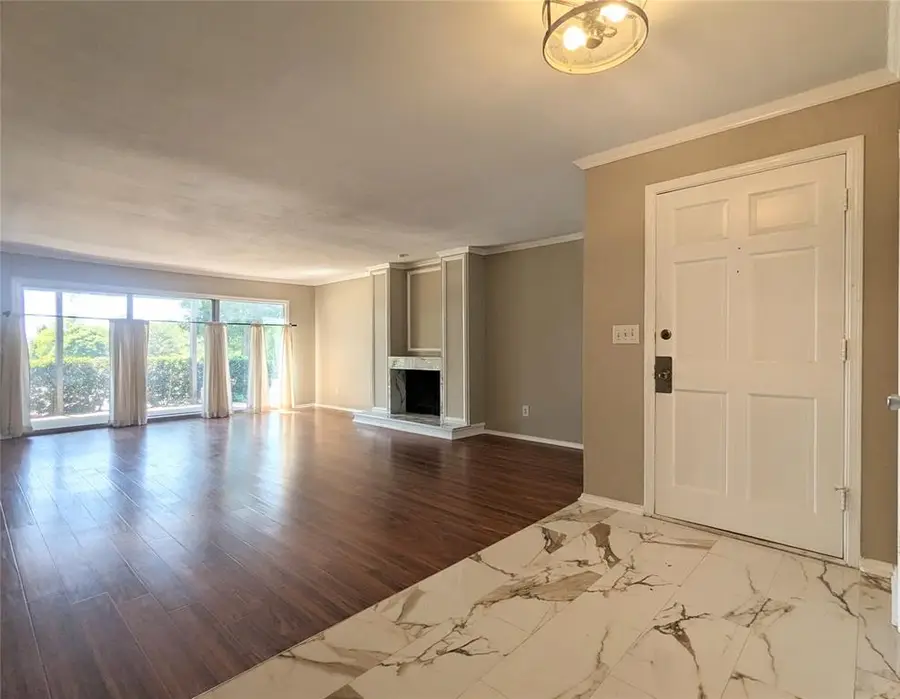 5916 N Pennsylvania Avenue #121, Oklahoma City, OK 73112 - #3