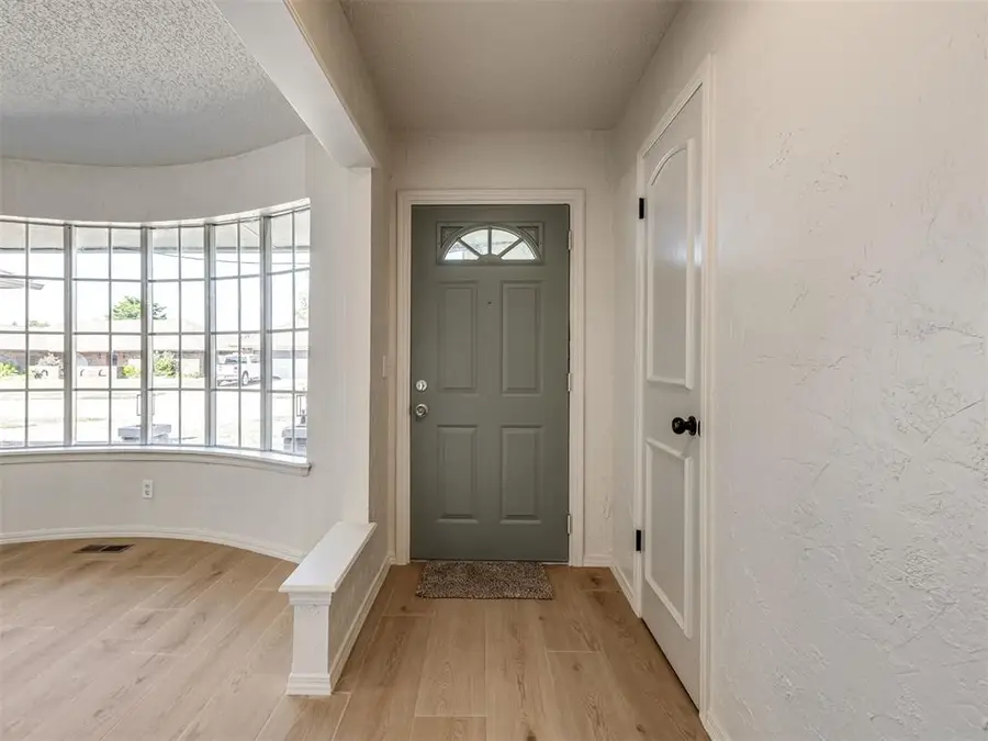 12 SW 102nd Street, Oklahoma City, OK 73139 - #2
