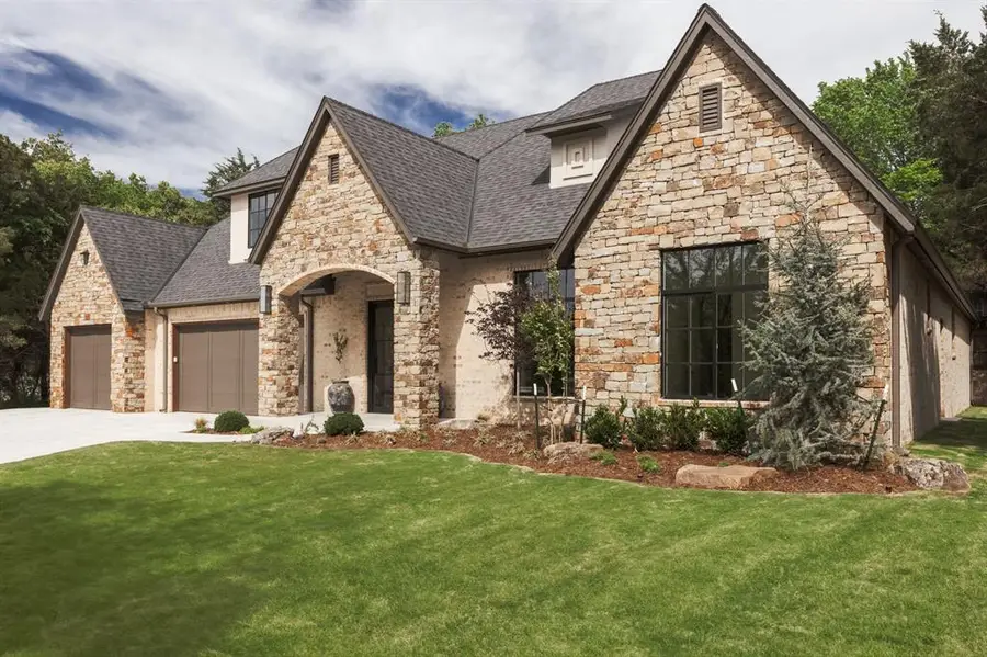 3208 Hidden Creek Drive, Edmond, OK 73034 - #2