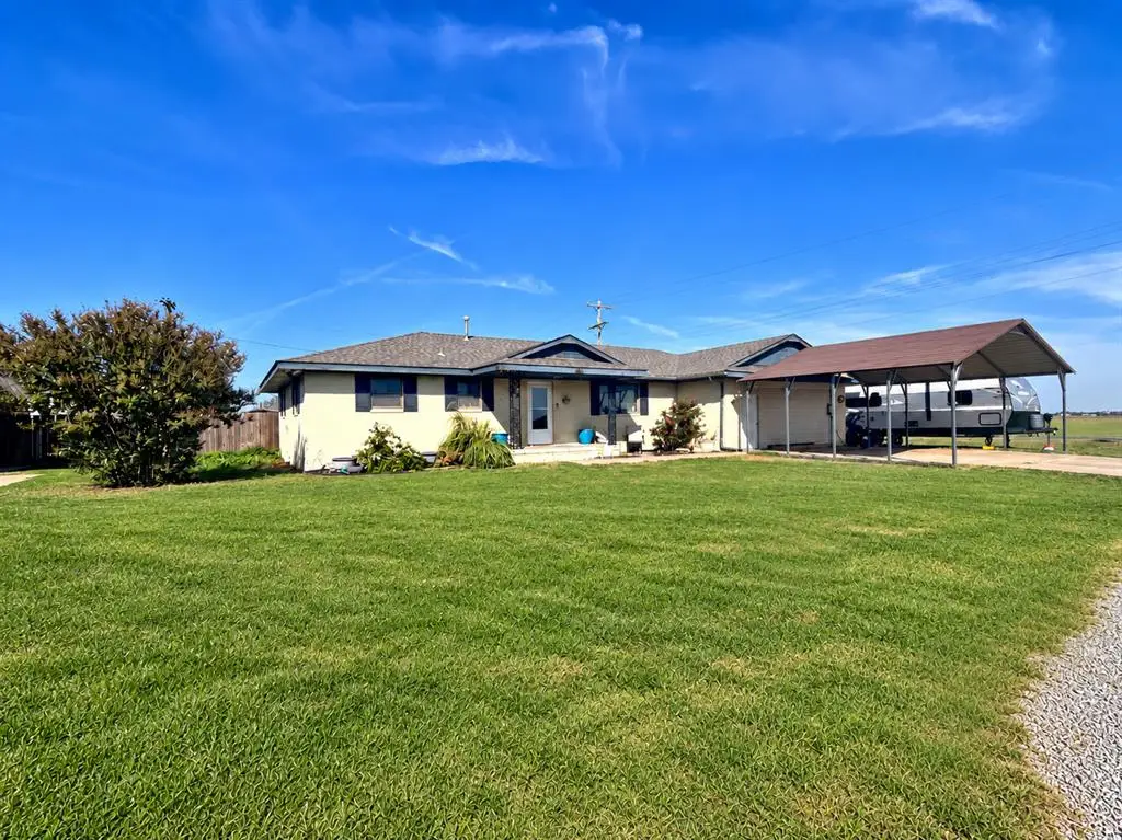 1019 E Lincoln Street, Sentinel, OK 73664 - #1