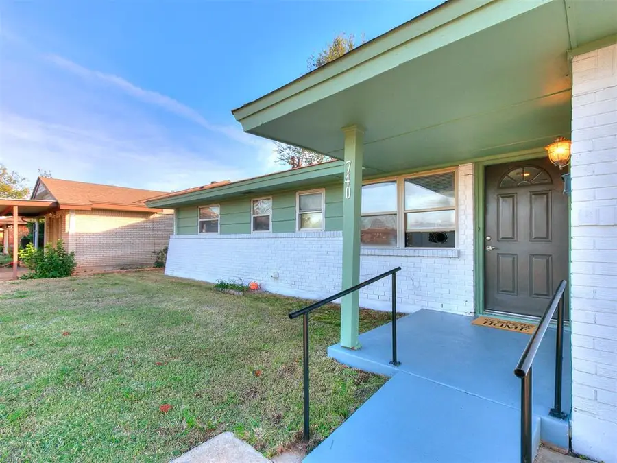 740 SW 1st Street, Moore, OK 73160 - #2