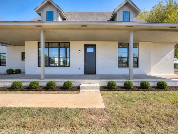 817 SW 16th Street, Newcastle, OK 73065