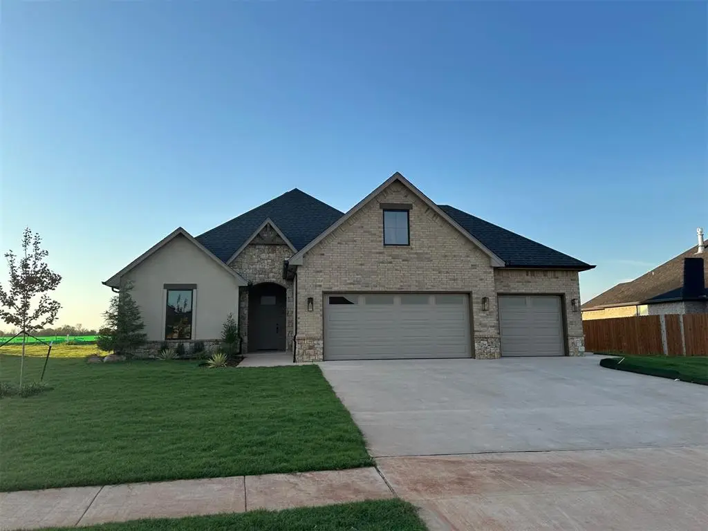 2230 W Cole Drive, Mustang, OK 73064 - #1
