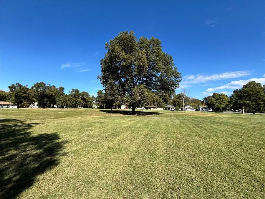 Garvin Avenue, Pauls Valley, OK 73075 - #3