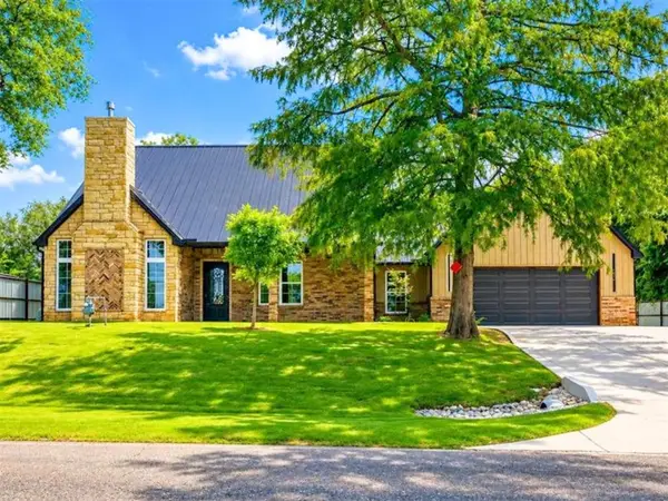 2925 N Choctaw Road, Choctaw, OK 73020