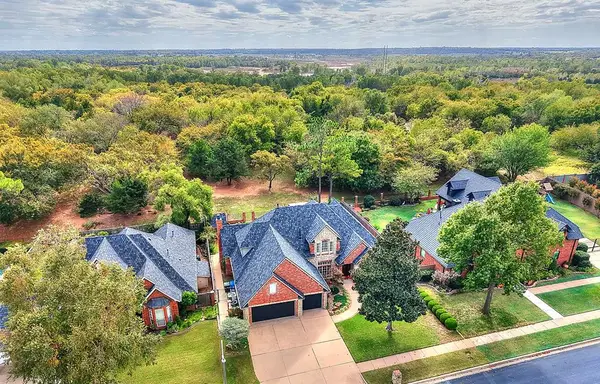 3308 Riverwalk Drive, Norman, OK 73072