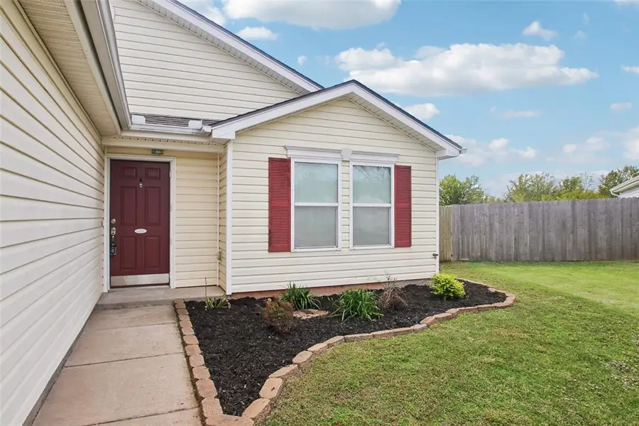 9424 Checkerbloom Drive, Oklahoma City, OK 73165 - #3
