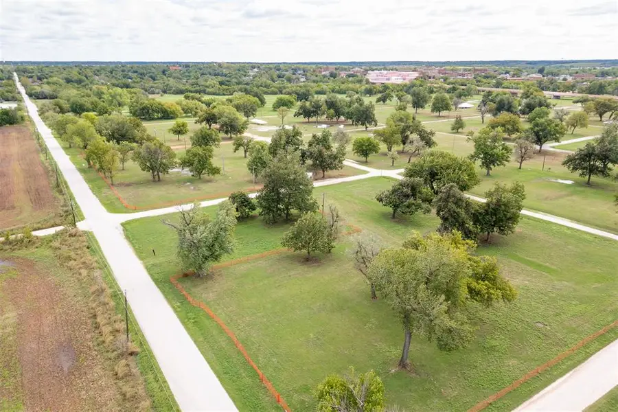 807 W College Avenue, Guthrie, OK 73044 - #2