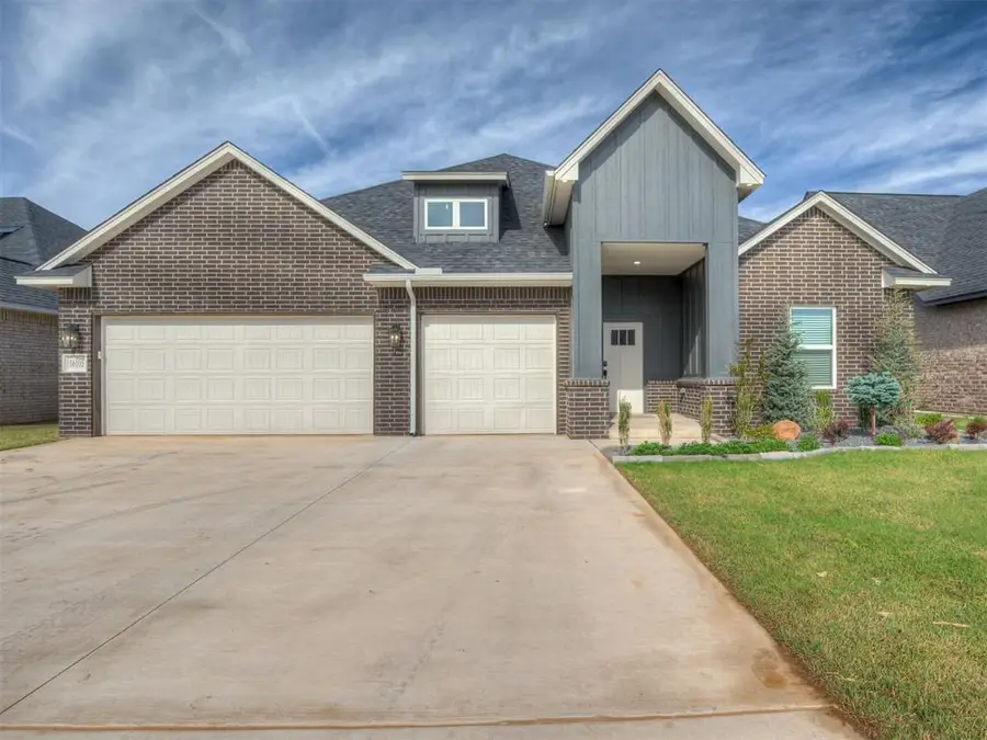 16105 Navarra Way, Oklahoma City, OK 73170 - #2