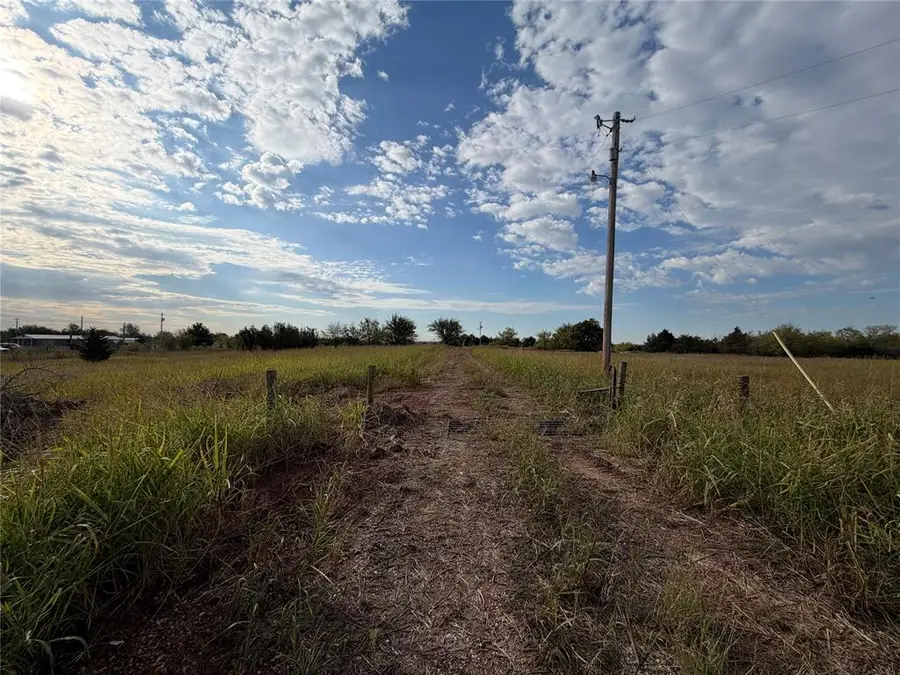 7000 W Camp Drive, Guthrie, OK 73044 - #2