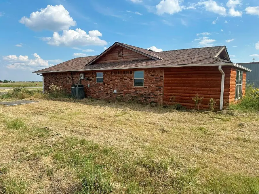 1898 N Highway 81, Chickasha, OK 73018 - #3