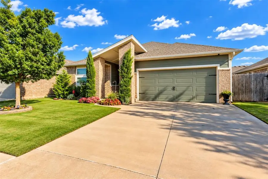 10709 NW 20th Street, Yukon, OK 73099 - #2