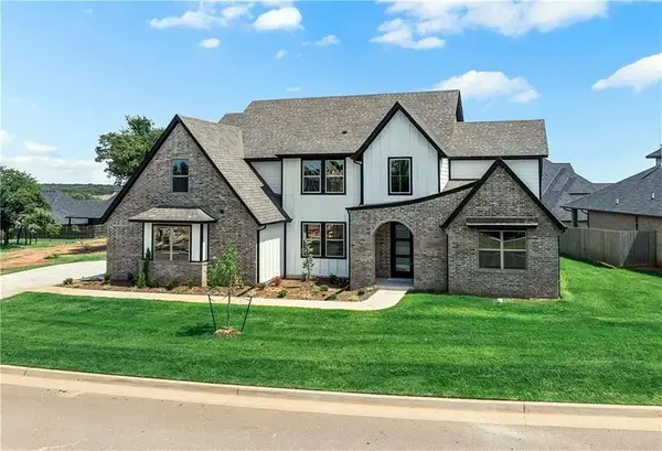 4528 Maple Ridge Drive, Edmond, OK 73034