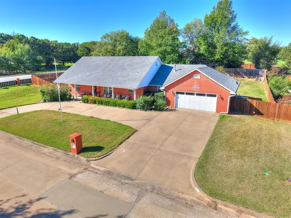 502 Pool Lane, Shawnee, OK 74801