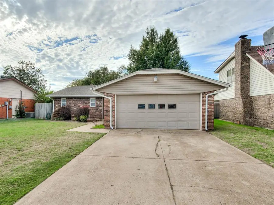 309 S Bouziden Drive, Moore, OK 73160 - #3