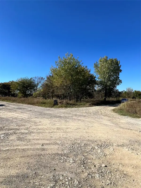 1609 N 188th Road, Mounds, OK 74047