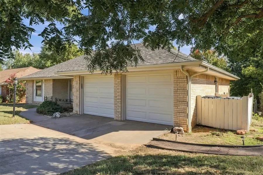 11712 Hastings Avenue, Yukon, OK 73099 - #2