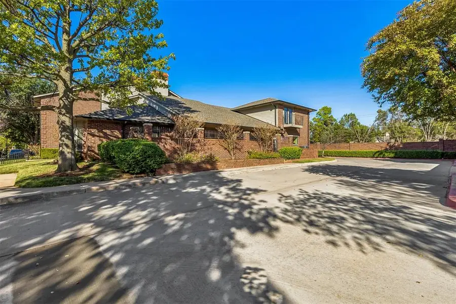 6208 Waterford Boulevard #88, Oklahoma City, OK 73118 - #2