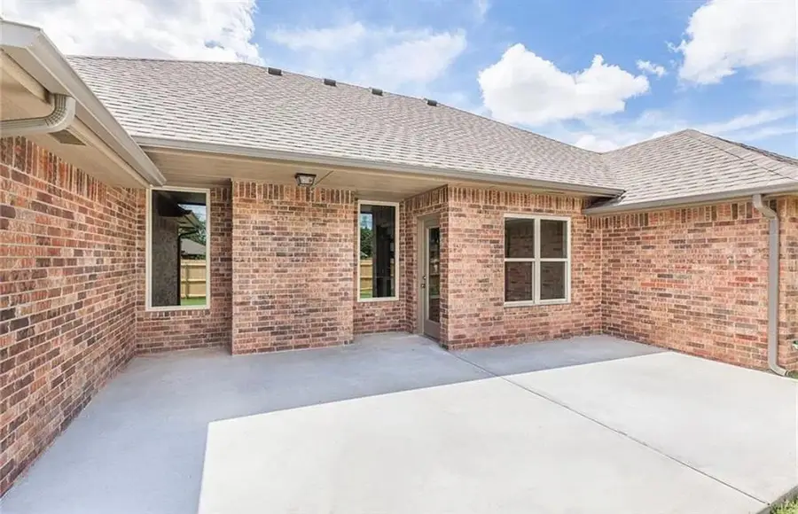 8908 Stacy Lynn Lane, Yukon, OK 73099 - #2
